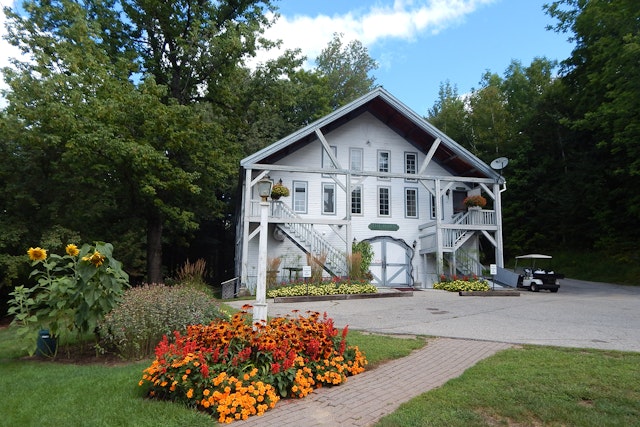 Christmas Farm Inn & Spa