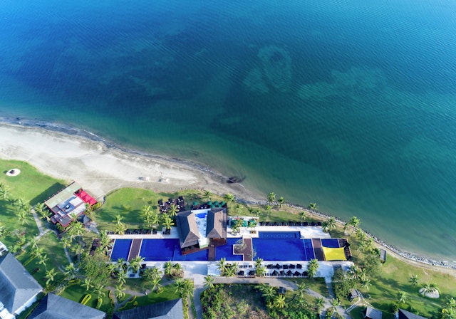 Hilton Fiji Beach Resort and Spa