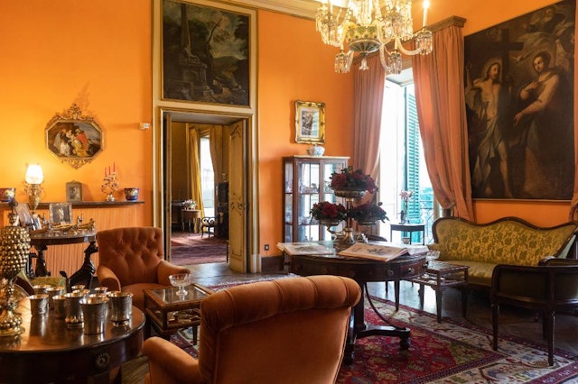 Palazzo Arone dei Baroni di Valentino