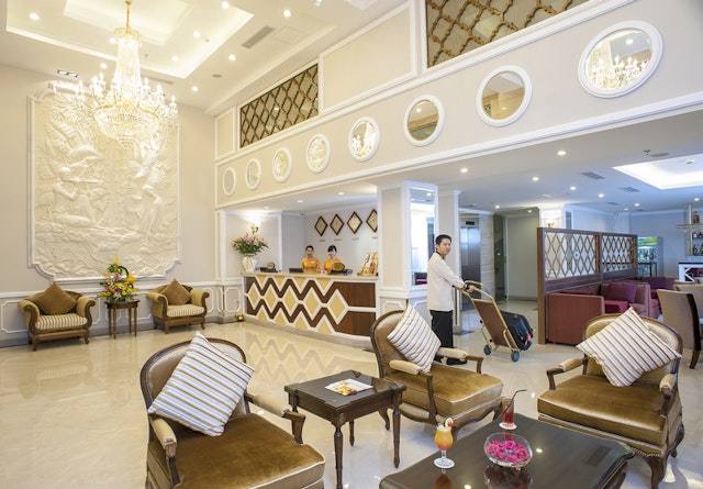 Chalcedony Hotel