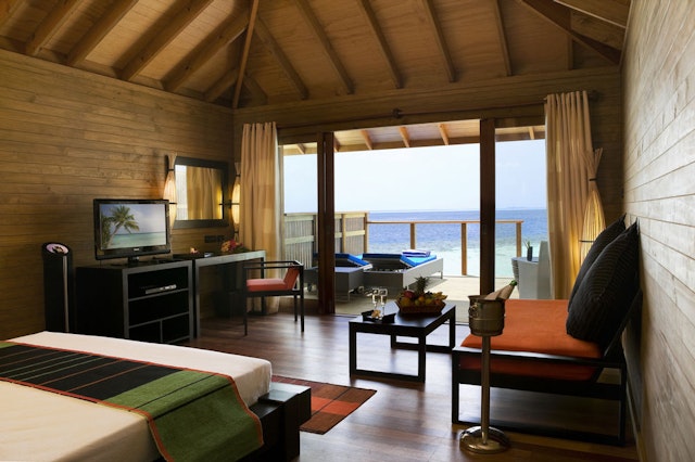 Vilamendhoo Island Resort & Spa