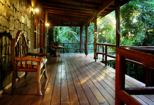 La Aldea De La Selva Lodge