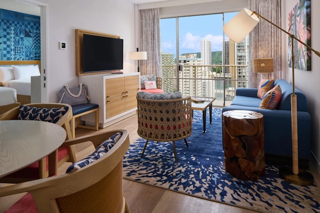 OUTRIGGER Waikīkī Paradise Hotel