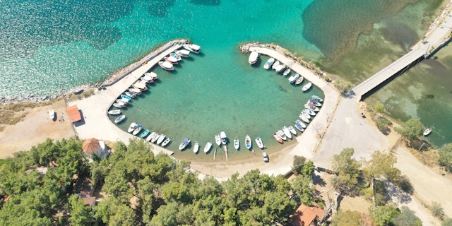 Eretria-1