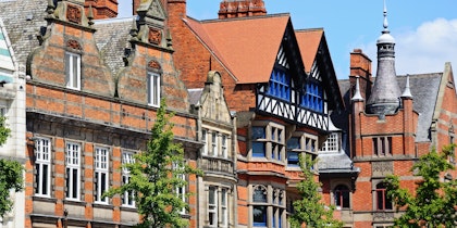 England Luxury Tour with Private Driver: Explore Historic Cities in Style - Image 4