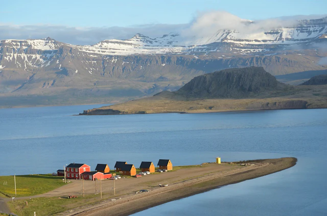Mjóeyri Guesthouse