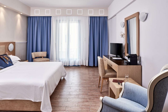 Lagos Mare Hotel