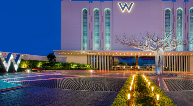 W Muscat