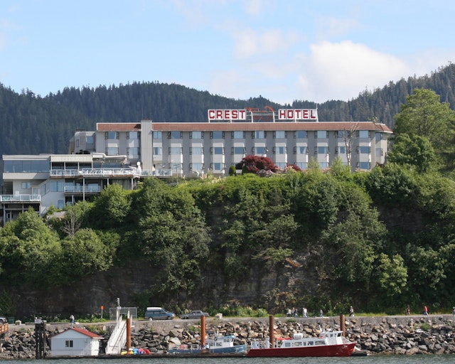 Crest Hotel