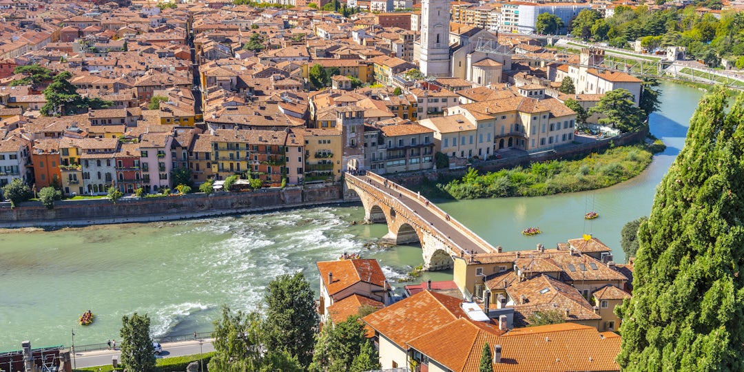 4-Day Romantic Getaway to Venice and Verona