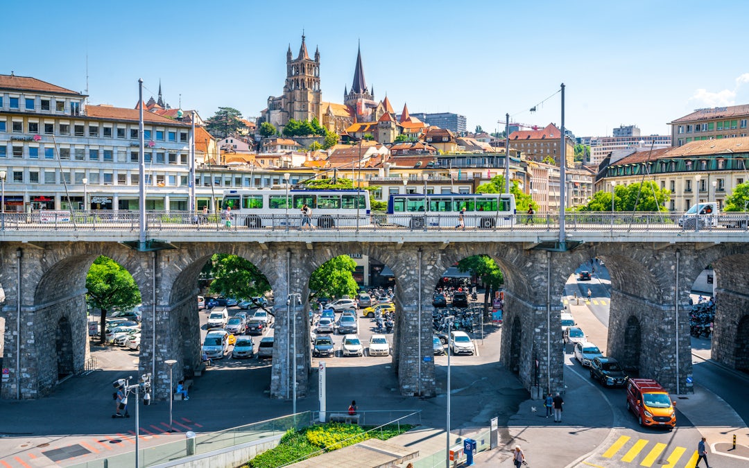 14-Day France & Switzerland Itinerary: The French Alps & Swiss Lakes