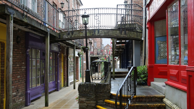 Ireland Itinerary 5 Days: Giant's Causeway & The Wild Atlantic Way