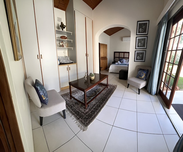 Whalesong Guest House