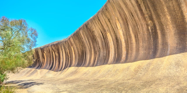 Hyden-2