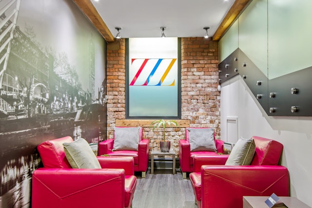 Roomzzz Aparthotel Manchester City