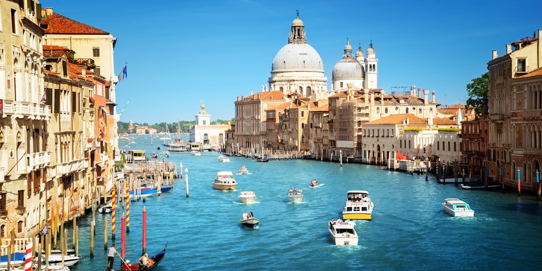 4-Day Romantic Getaway to Venice and Verona