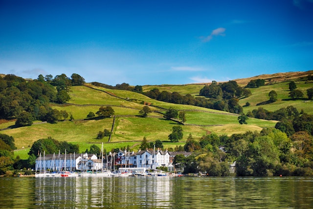 Bowness-on-Windermere-0