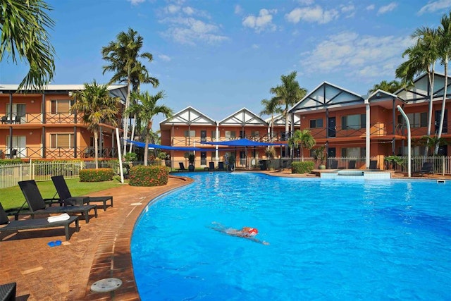 Moonlight Bay Suites