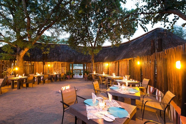 Umkumbe Safari Lodge Riverside