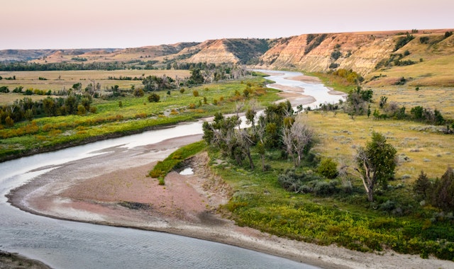 Medora-4
