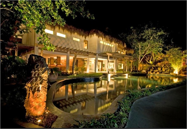 Bluewater Maribago Beach Resort