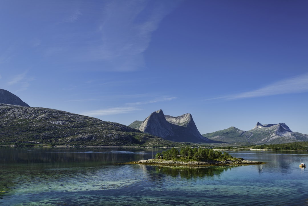 Aventure Nordique: Fjords et Culture