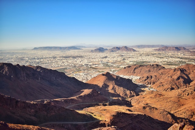 Medina-4
