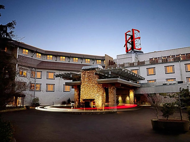 The Edgewater Hotel