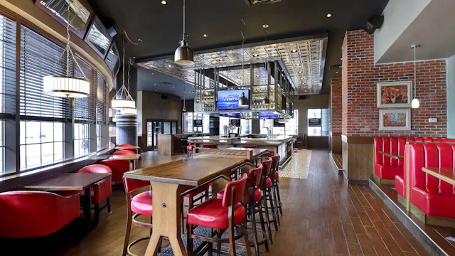 Embassy Suites by Hilton Niagara Fallsview